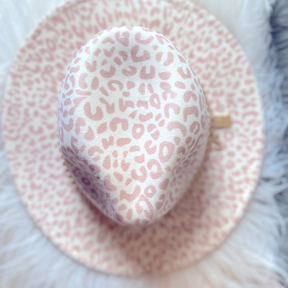 NWT Steve Madden animal print Fedora Hat for women